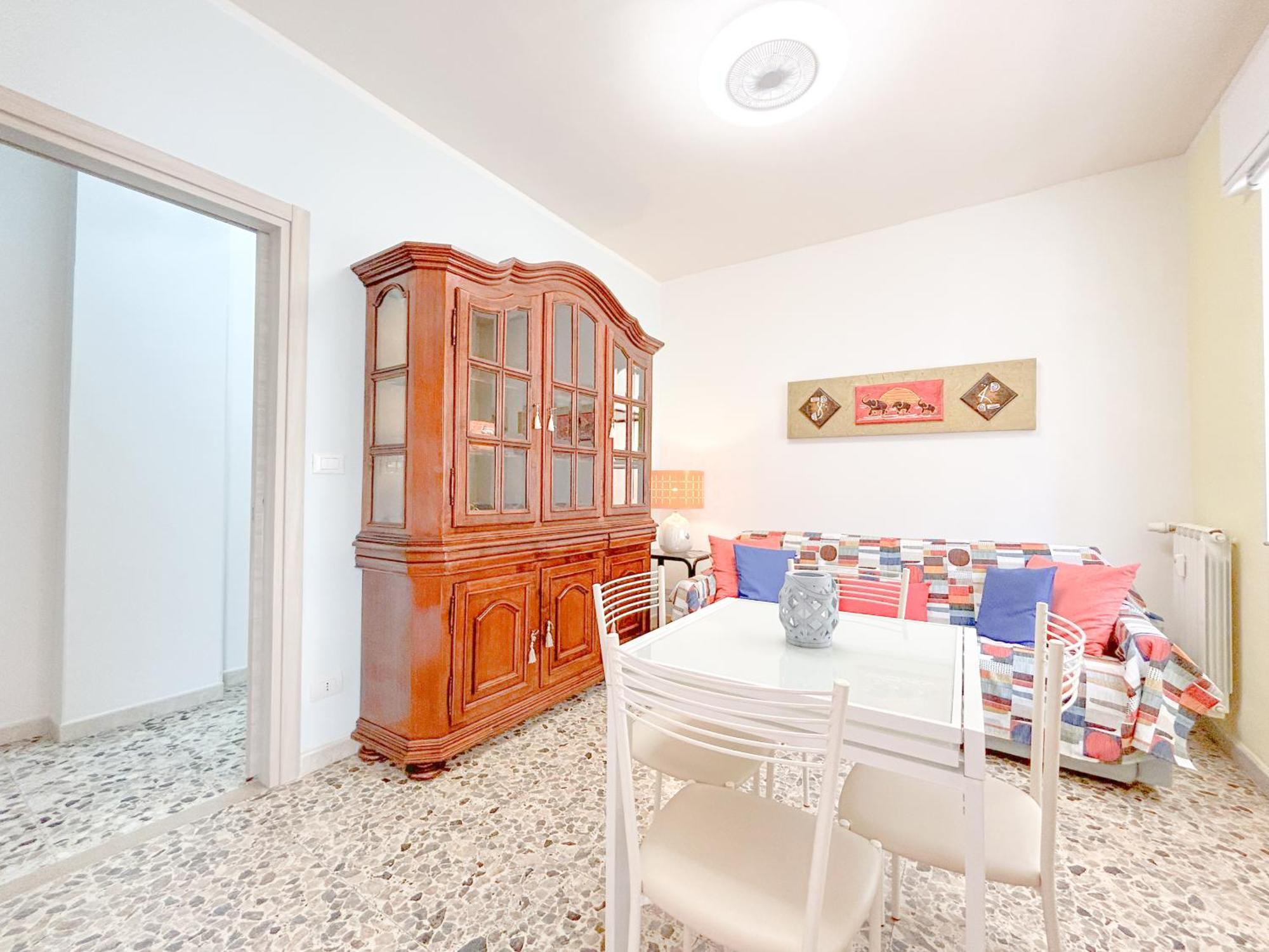 Elegant House - Centro - 400Mt Dal Mare Appartement Ventimiglia Buitenkant foto